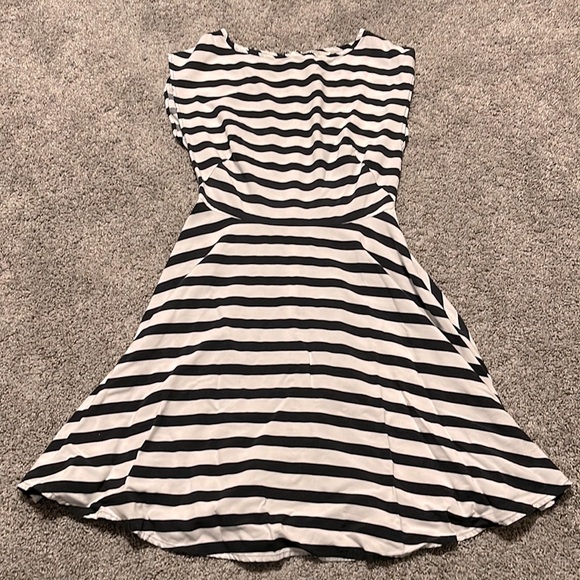 BB Dakota Striped Short Dress - Picture 2 of 12
